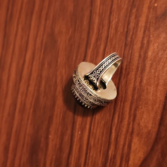 Labradorite Silver Ring - Picture 8 of 12